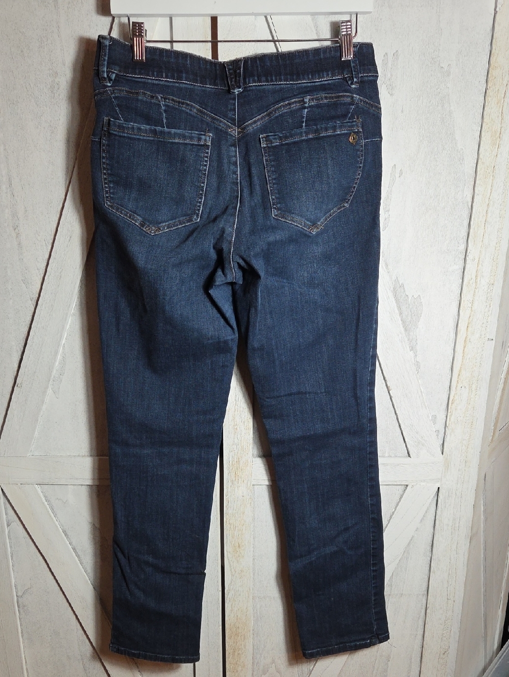 Democracy "Ab"solution Straight Leg Jeans Size 8 - Picture 5 of 10